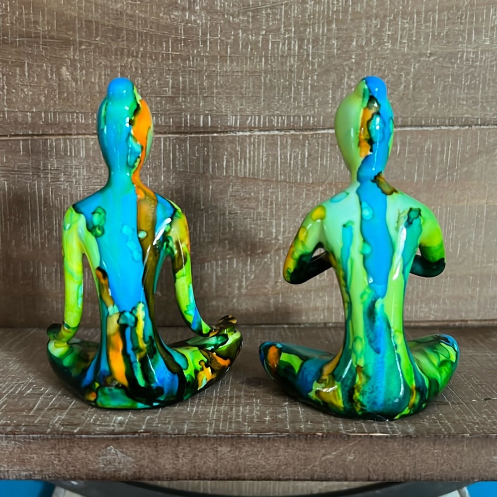 HANDCRAFTED Ceramic Painted Yoga Pose Figurines (Set of 2) - Picture 3 of 14